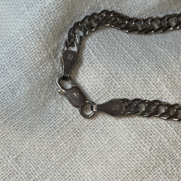 Stamped 925 Italy silver link chain w/seal on clasp- 18” chain link - see pics - Picture 3 of 5